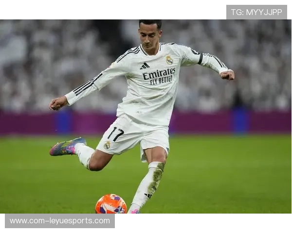 从慢速起步到巅峰传奇：那些曾因速度慢而被低估的足球球星