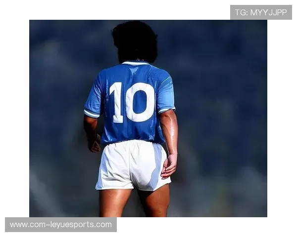 美国足球历史十大球星盘点及其对足球发展的影响分析